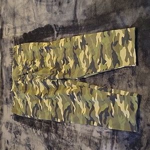 Camo Capri pants